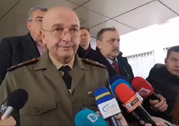 Жената от „Илиянци“ е в критично състояние, мъжът диша самостоятелно