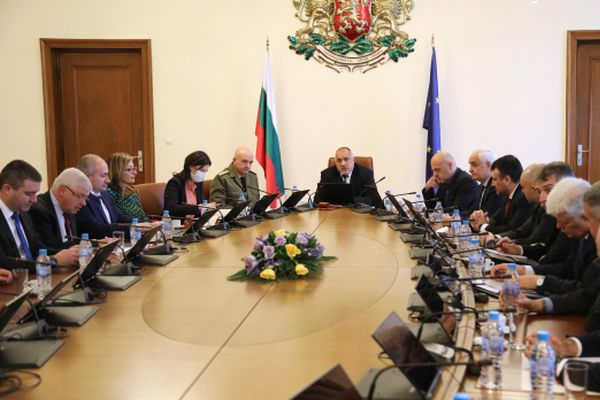 Бойко Борисов: Храна има, вода има, не трябва да има паника
