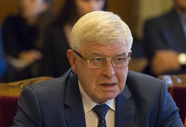Министър Ананиев: Ликвидацията на белодробната болница в Радунци е необратим процес
