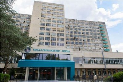 Изписаха първите трима пациента с COVID-19 от  УМБАЛ „Св. Марина“