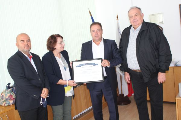 5000 лв. за семействата на починали от COVID-19 медици дари Дружеството по офталмология