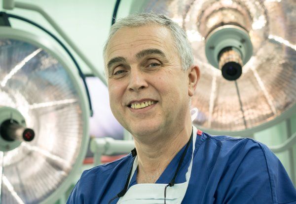 Предлагат проф. Владов за орден „Стара планина” I степен