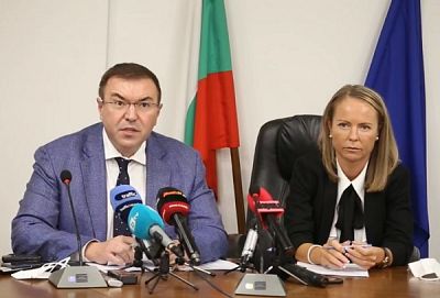 Министър Ангелов: Заболеваемостта от COVID в Пловдив е по-ниска от средната за страната