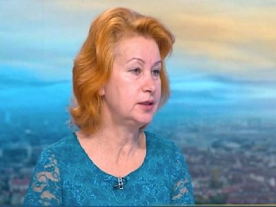 Проф. Ива Христова: Даде се гласност на хора, които не говорят експертно, и се свали защитата на населението