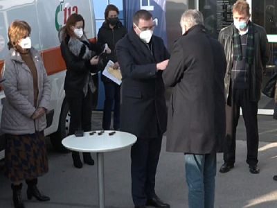 Здравният министър: Надделяват позициите на експертите за приравняване на антигенните тестове с PCR