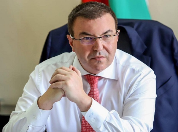 Проф. Ангелов: Лечебните заведения имат достатъчно легла, за да приемат пациенти и без COVID
