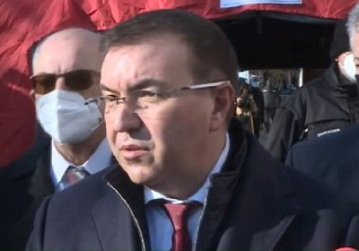 Министърът: Имунизациите ще започнат не по-рано от догодина