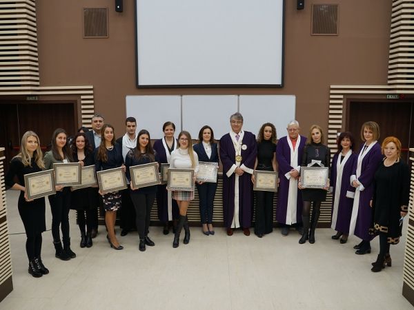 Петокурсничката по медицина Мария Кожухарова е студент на годината на МУ - София 