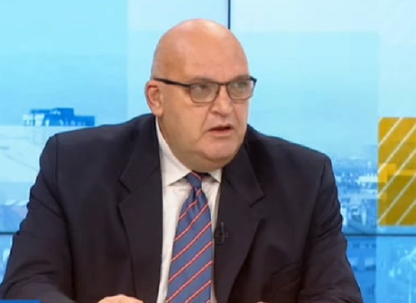 Д-р Брънзалов: Антигенните тестове не са тест за бременност, за да си ги правят сами пациентите