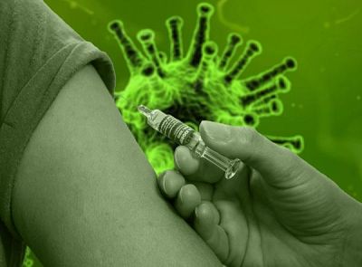 Имунизационната кампания срещу COVID-19 започва утре в 3 града