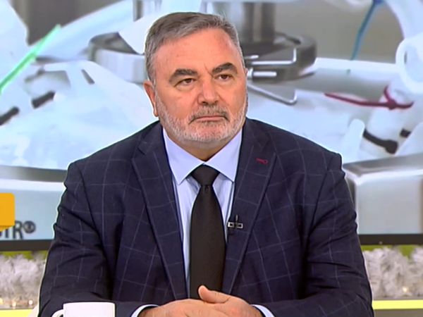 Доц. Кунчев: На 4 януари пристигат още 20 000 ваксини на Pfizer/BioNTech