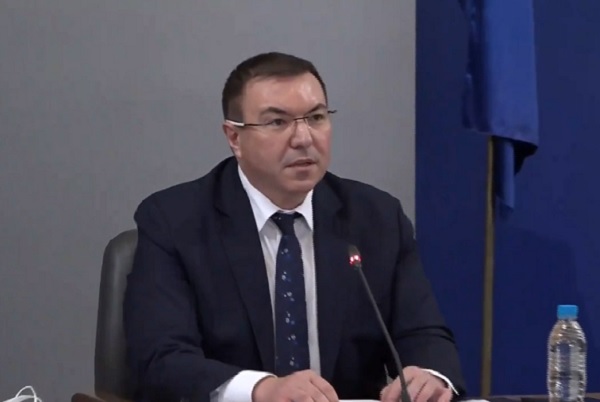 С близо 50% е намалял натискът върху болниците в София от пациенти с COVID