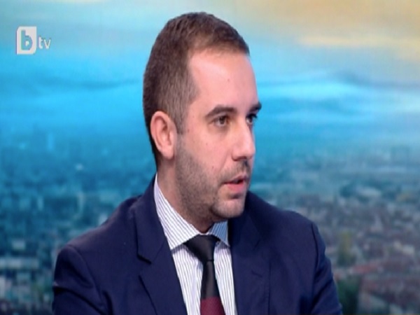 Богдан Кирилов: Достатъчно ваксини можем да имаме в средата на годината 