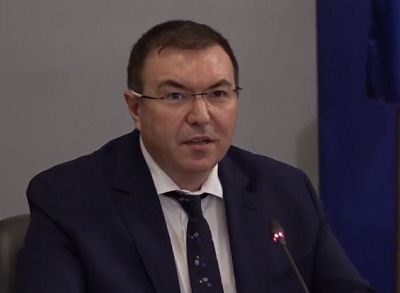 Обмислят намаляване на COVID-структурите в болниците