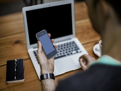  Информация по телефона за ваксините предлага НПО 