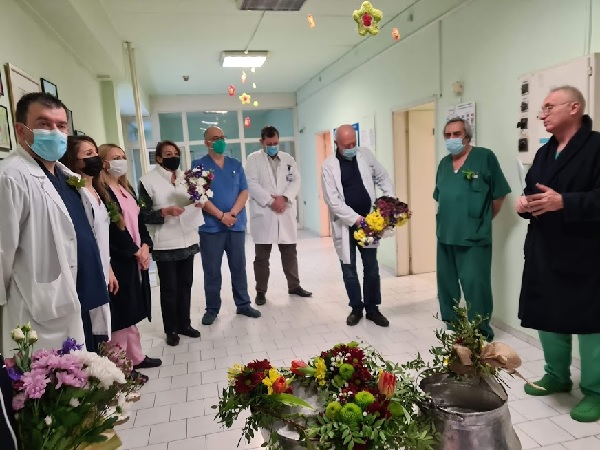 4 раждания само до обяд в УМБАЛ Бургас на Бабинден   