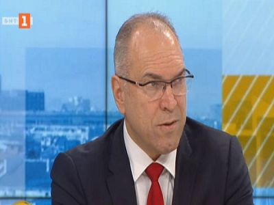 Проф. Богов: Към днешна дата отварянето на заведения, ресторанти и молове не е възможно