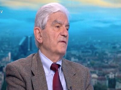 Акад. Петрунов: Вирусът се изменя и това ще продължава постоянно