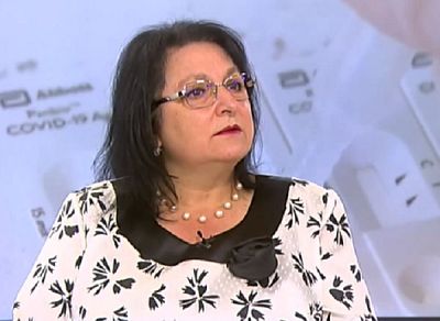 Доц. Гломб: Важно е да сме по-бързи от вируса