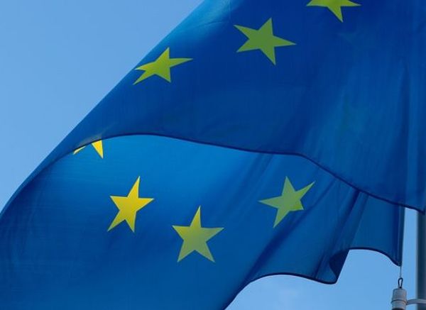 Нови 4 млн. дози от ваксината на BioNTech-Pfizer договори ЕК 