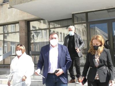 Половината от леглата в МБАЛ-Смолян са за пациенти с COVID 