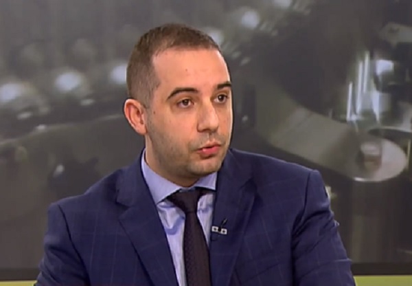 Проф. Кантарджиев: Сега е време за успокояване, да се слушат фактите и да се взимат решения