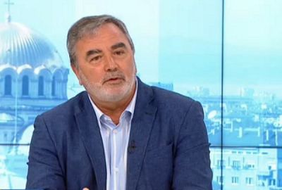 Доц. Кунчев: Ако не постигнем 70% ваксинирани през лятото, ще си платим по-късно