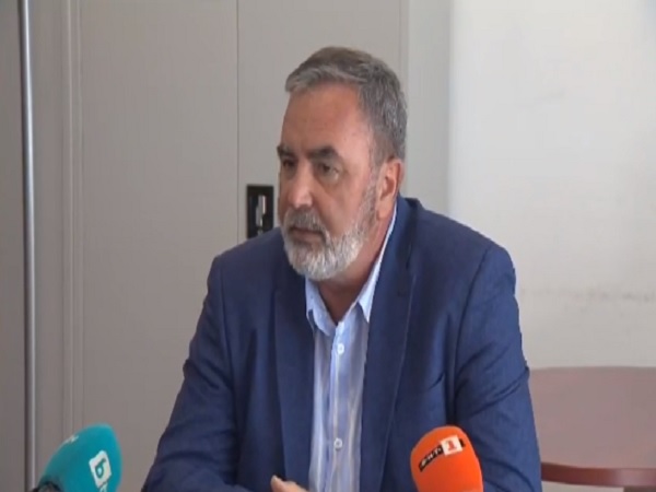 Доц. Кунчев: До септември у нас ще има доминация на делта варианта