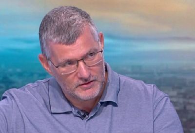 Проф. Момеков: Моноклоналните антитела са само за хора с лека форма на COVID