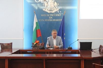 Стойчо Кацаров: Дейността на лабораторията за антигенни тестове на Дунав мост е преустановена 