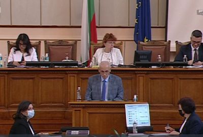Парламентът одобри дарението и препродажбата на COVID ваксини за няколко държави
