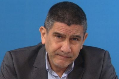 Депутат от БСП предлага парламентът да забрани задължителната ваксинация срещу COVID