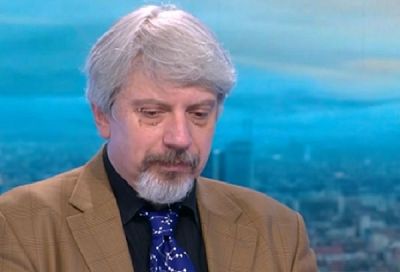 Проф. Витанов: Не се задава нов локдаун, защото броят на случаите нараства планово   