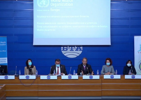 Проф. Христова: Ваксините срещу COVID и грип могат да се поставят едновременно