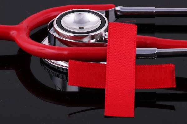 РЛК Смолян обяви призьорите за Лекар на годината