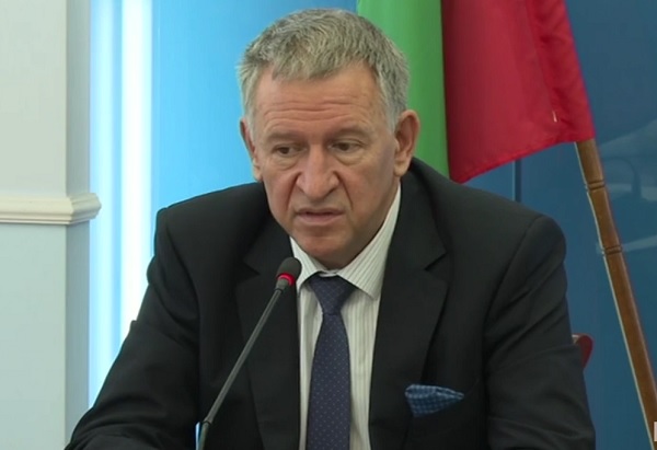 Кацаров: Медикаментите не отменят необходимостта от ваксинация срещу COVID (Обновена)