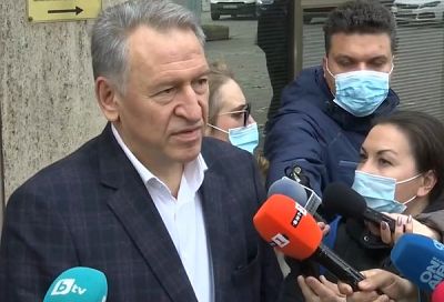 Отменят изискването за подписване на информирано съгласие преди ваксинация