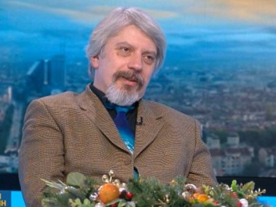 Проф. Витанов: Към средата на февруари ще сме в петата вълна на пандемията 