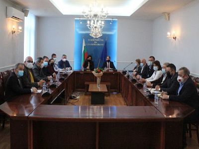 Проф. Сербезова: Информационната кампания за ваксините ще се базира на доверие, не на страх