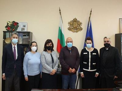 МЗ и представителите на религиозните общности със съвместна кампания за ваксините