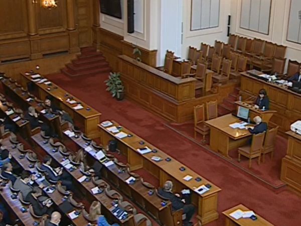 Парламентът отхвърли предложението на „Възраждане“ за нулева ДДС ставка