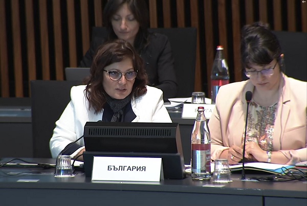 С още 9 държави искаме редуциране на доставките на ваксини срещу COVID