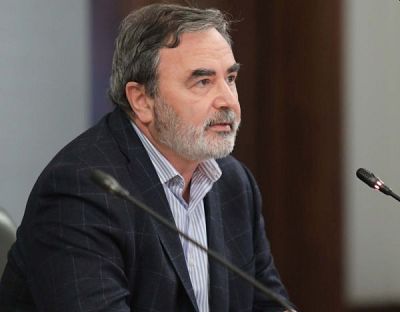 Маските отново стават задължителни в болниците в страната