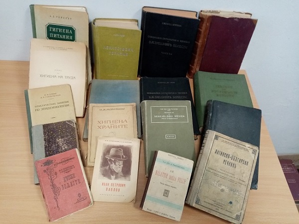 Музеят по история на медицината във Варна получи ценно дарение 