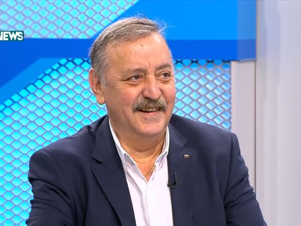 Проф. Кантарджиев: Новият COVID подвариант причинява възпаление на очите