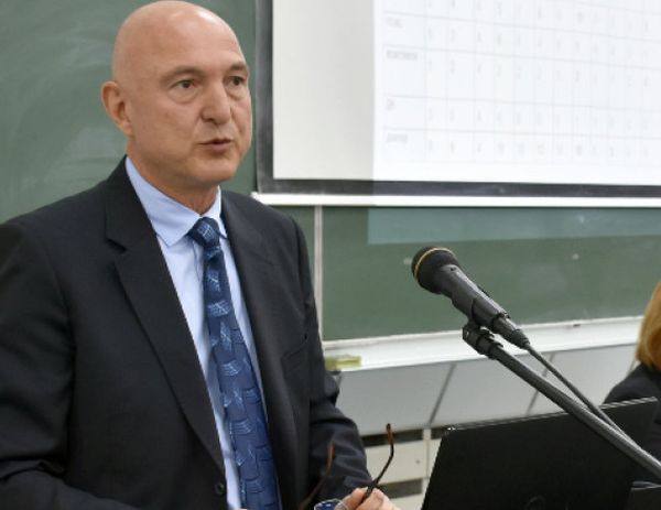 Проф. Мазнев: Ще подготвяме медицински сестри, абсолютно конкурентноспособни за пазара на труда