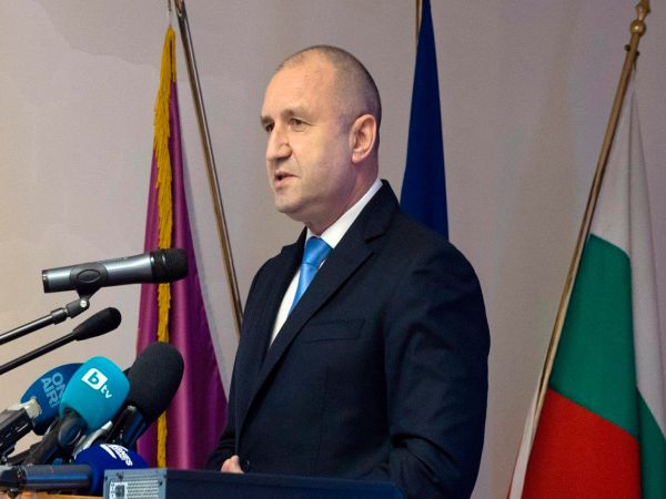 Президентът изказа съболезнования за смъртта на проф. Миланов