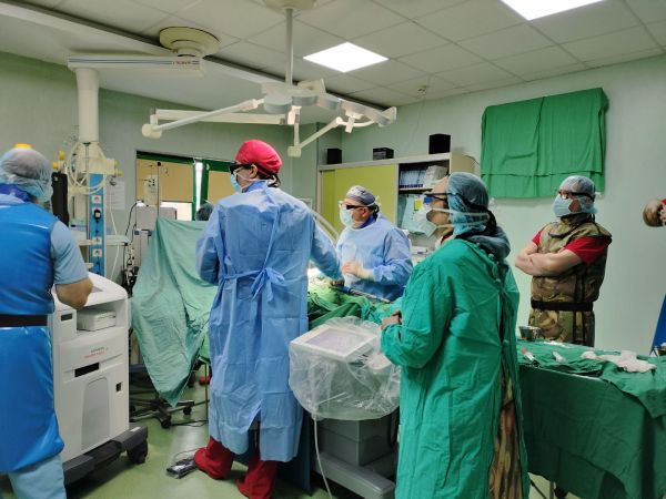 Първи ендоваскуларни процедури за лечение на аневризма в „Пълмед“