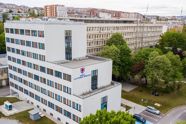 В МОБАЛ-Велико Търново отстраниха 16 кг ретроперитонеален тумор 