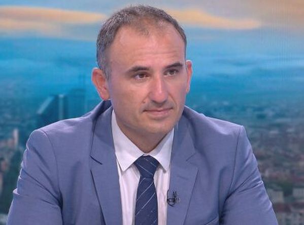 Проф. Оскар: Родителите да внимават какви играчки купуват на децата, защото някои могат да са опасни за зрението  